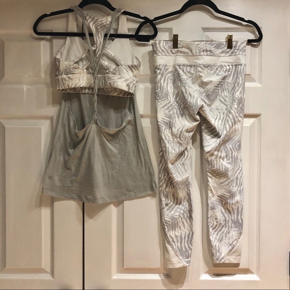 🛑(SOLD)🛑Lululemon WunderPalm Camo White Nimbus - Picture 3 of 5